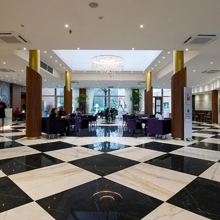 The Sydney 4*